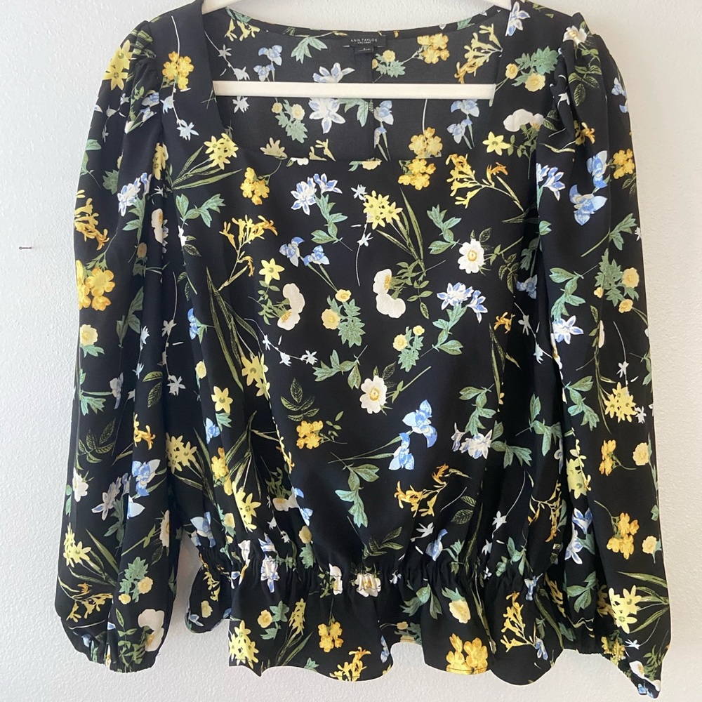 An Taylor Factory long sleeve black floral blouse